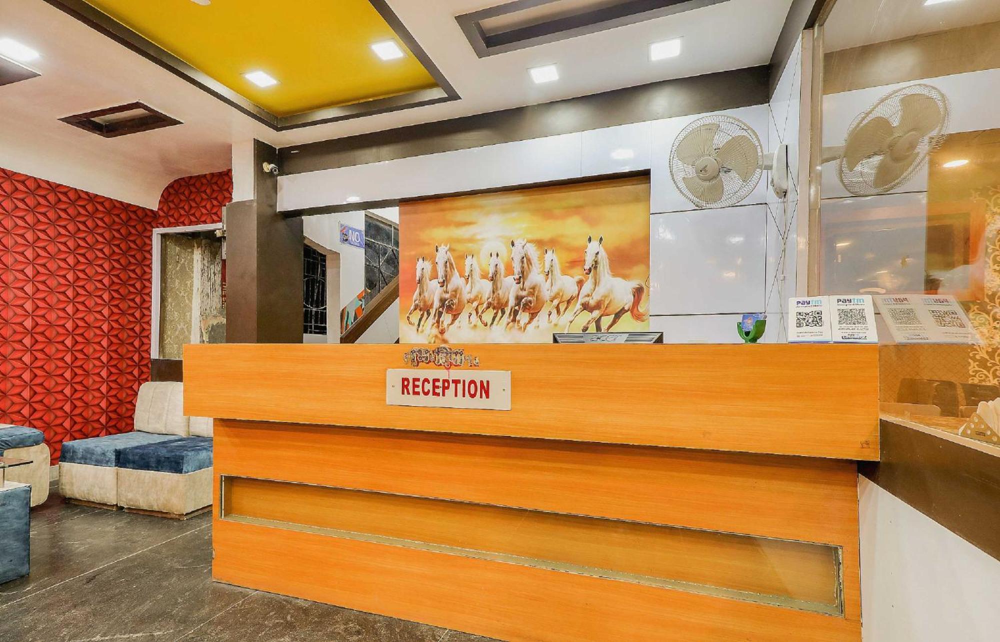 Collection O 3761 Shree Datta Hotel