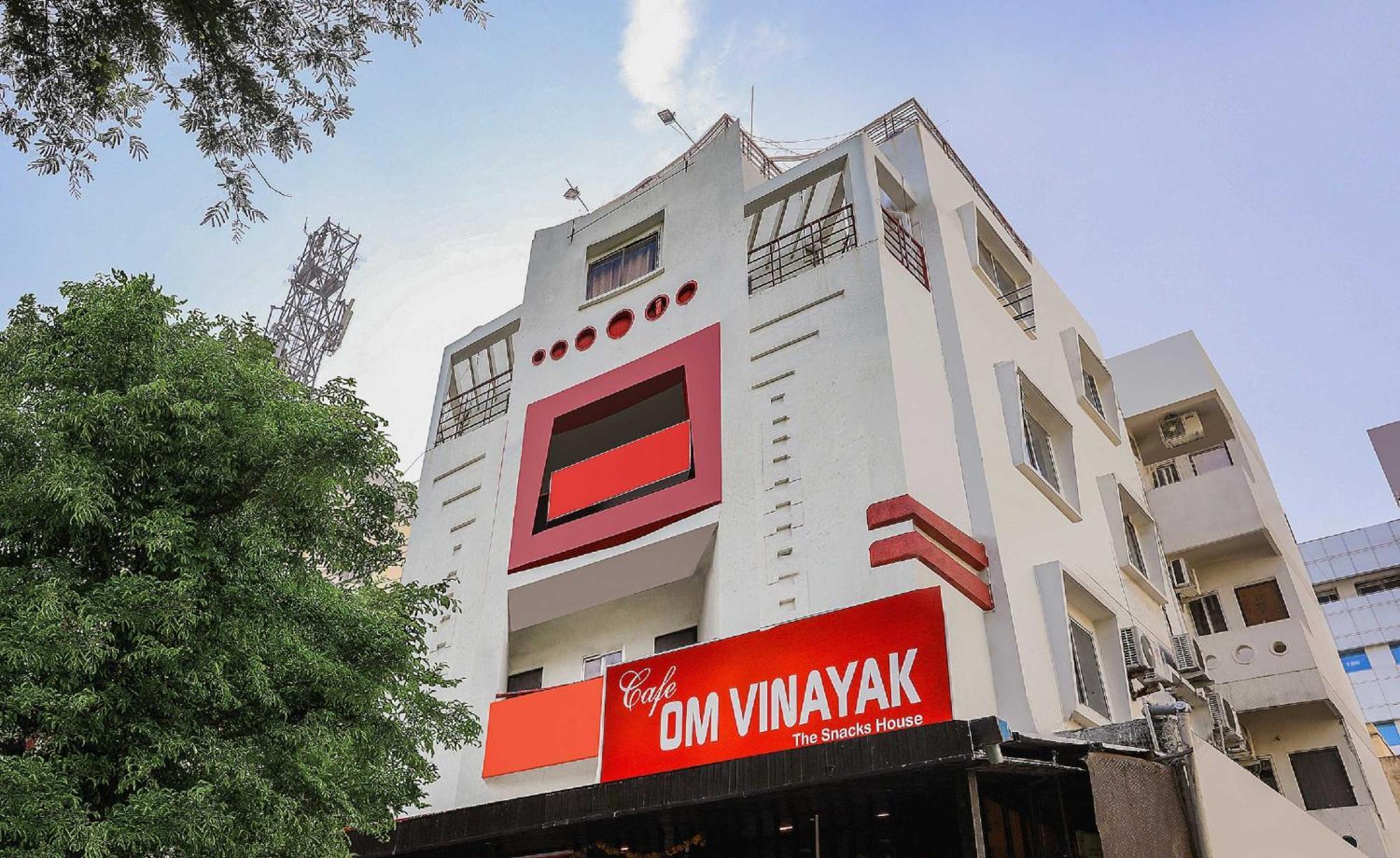 Hotel Collection O 3761 Shree Datta 3*